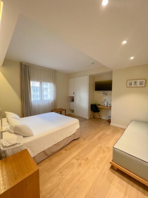 Hotel & Apartaments Thalassa Sport & Spa Roses Dış mekan fotoğraf