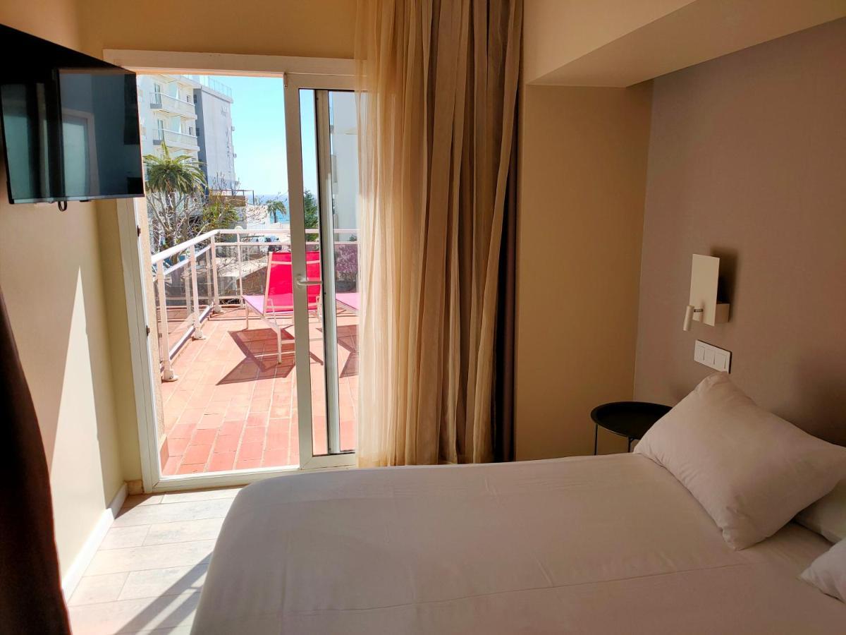 Hotel & Apartaments Thalassa Sport & Spa Roses Dış mekan fotoğraf
