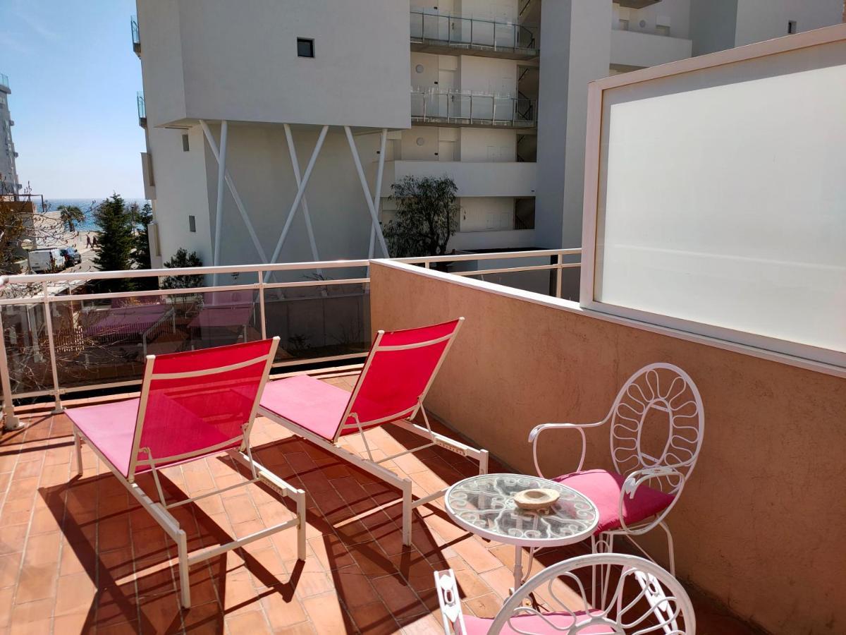 Hotel & Apartaments Thalassa Sport & Spa Roses Dış mekan fotoğraf