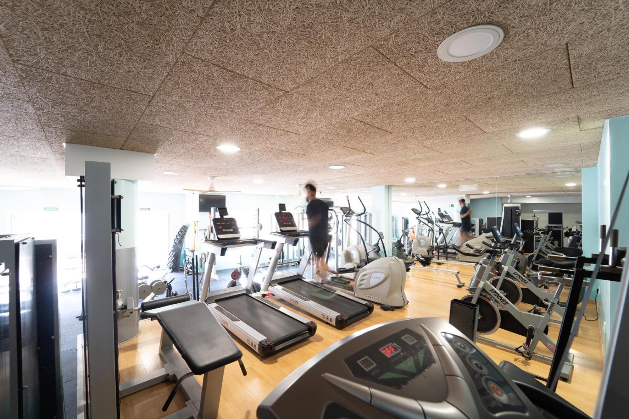 Hotel & Apartaments Thalassa Sport & Spa Roses Dış mekan fotoğraf